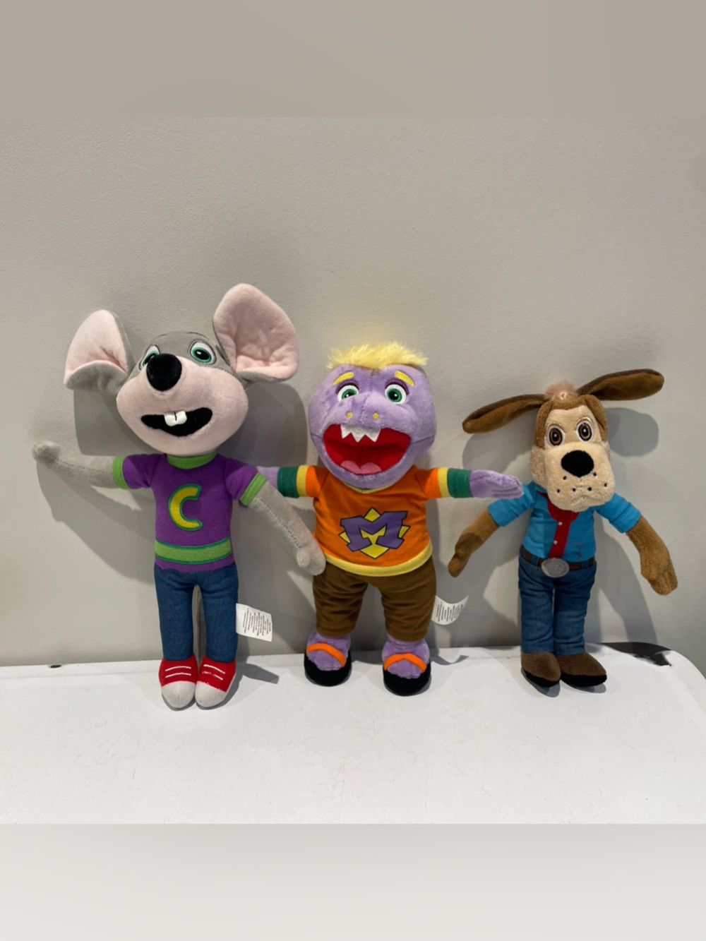 Chuck E. Cheese Mr Munch Jasper T Jowls Plush